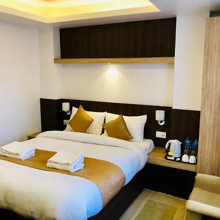 The Milestone Hotel-2